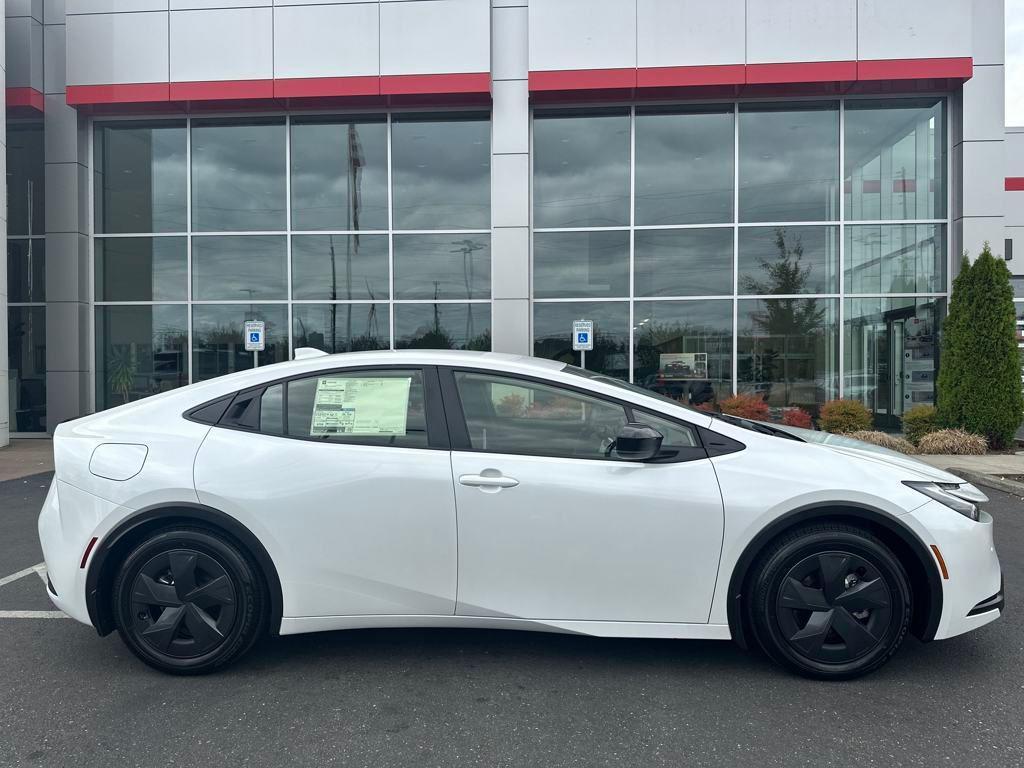 new 2025 Toyota Prius Plug-In Hybrid car, priced at $34,933