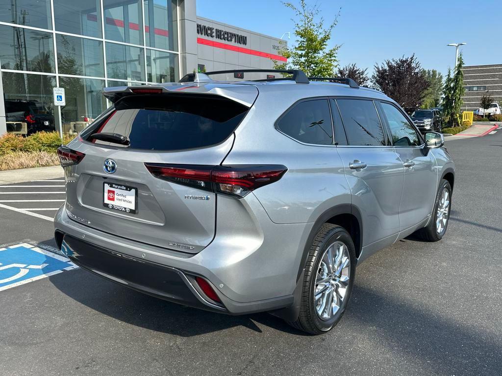 used 2024 Toyota Highlander Hybrid car, priced at $51,783