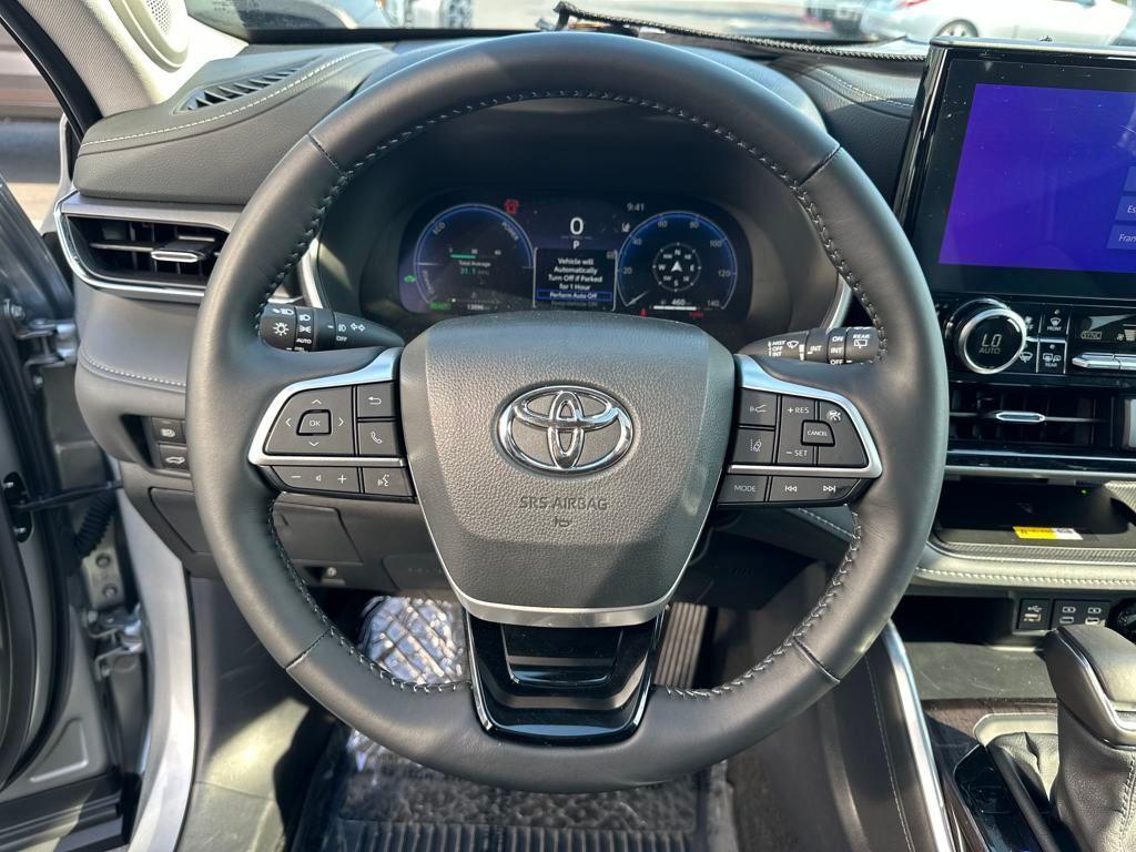 used 2024 Toyota Highlander Hybrid car, priced at $51,783