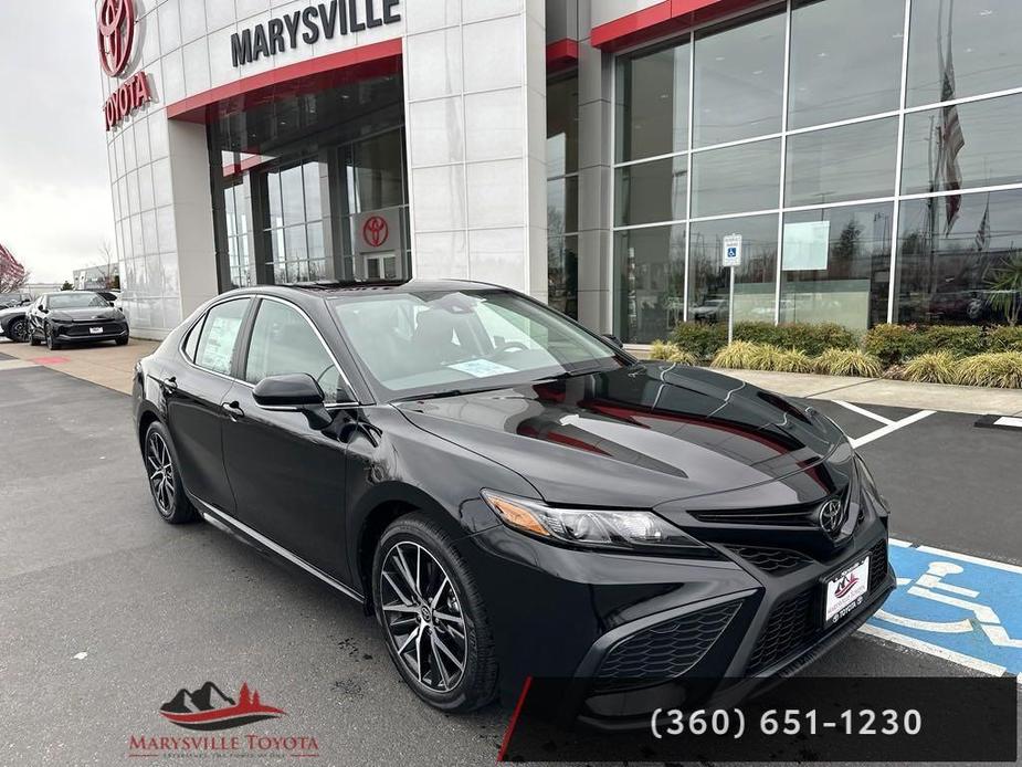 new 2024 Toyota Camry car, priced at $30,924