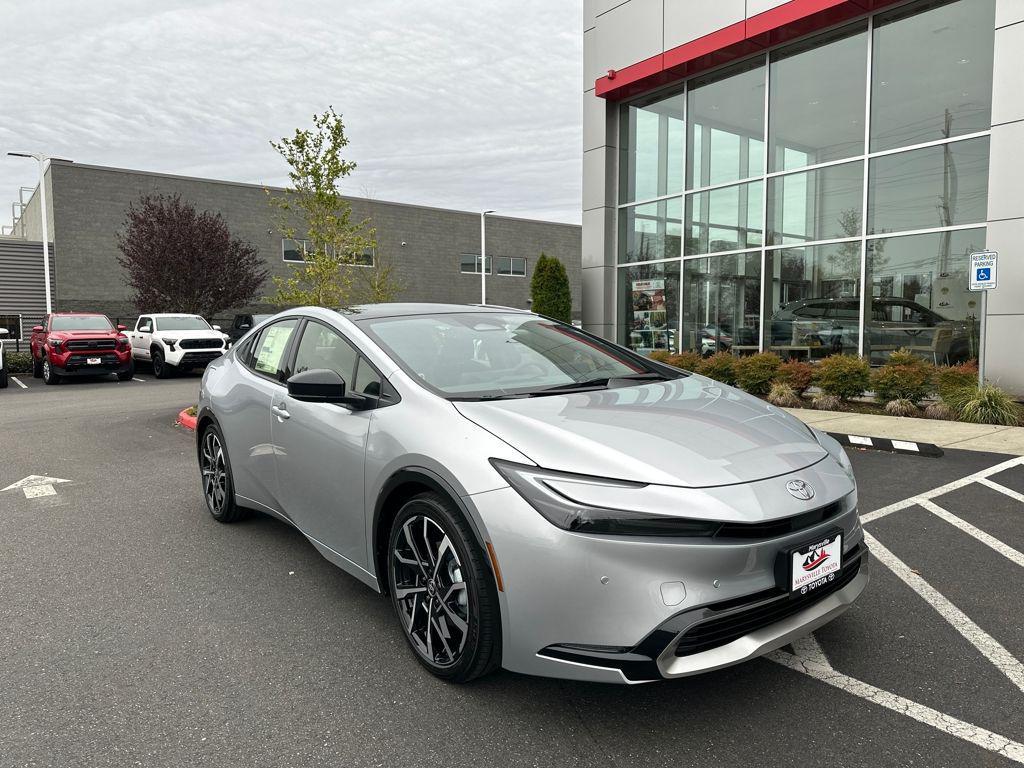 new 2026 Toyota Prius Plug-In Hybrid car, priced at $39,923