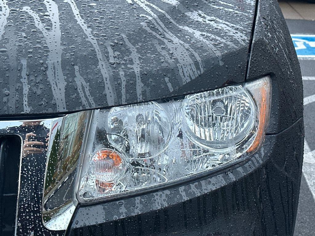 used 2012 Jeep Grand Cherokee car, priced at $9,634