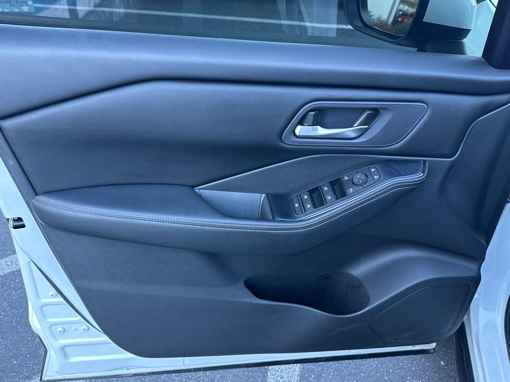 used 2024 Nissan Rogue car, priced at $24,486