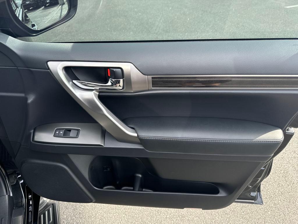 used 2023 Lexus GX 460 car, priced at $62,233