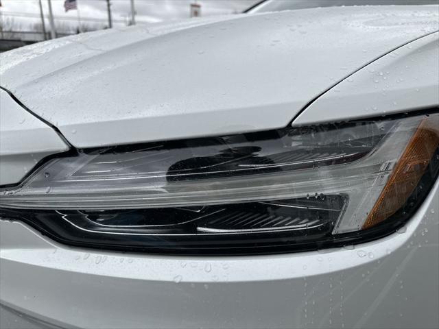 used 2021 Volvo S60 Recharge Plug-In Hybrid car, priced at $45,267