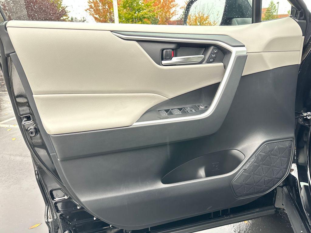 new 2025 Toyota RAV4 car, priced at $36,761