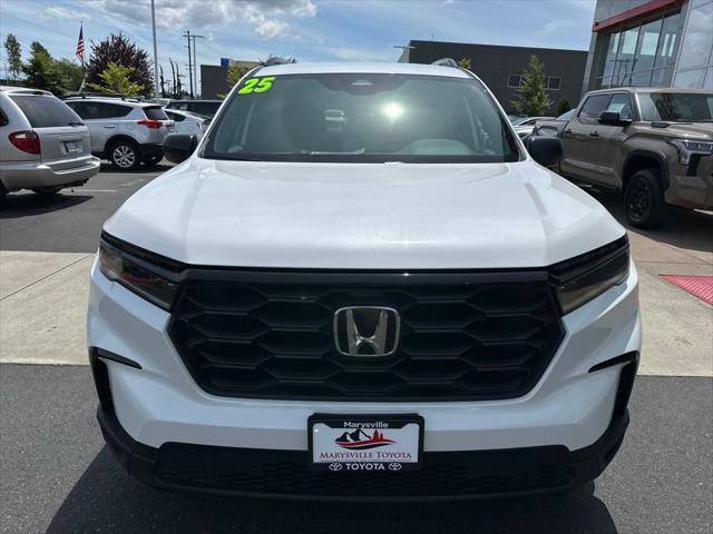 used 2025 Honda Pilot car, priced at $41,827