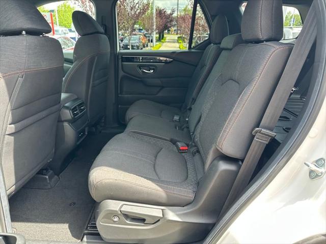 used 2025 Honda Pilot car, priced at $41,827