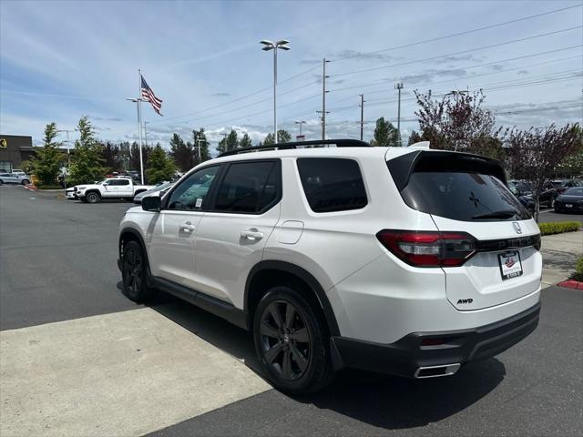 used 2025 Honda Pilot car, priced at $41,827