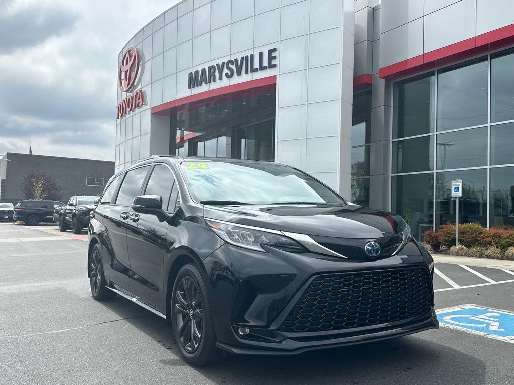 used 2024 Toyota Sienna car, priced at $51,642