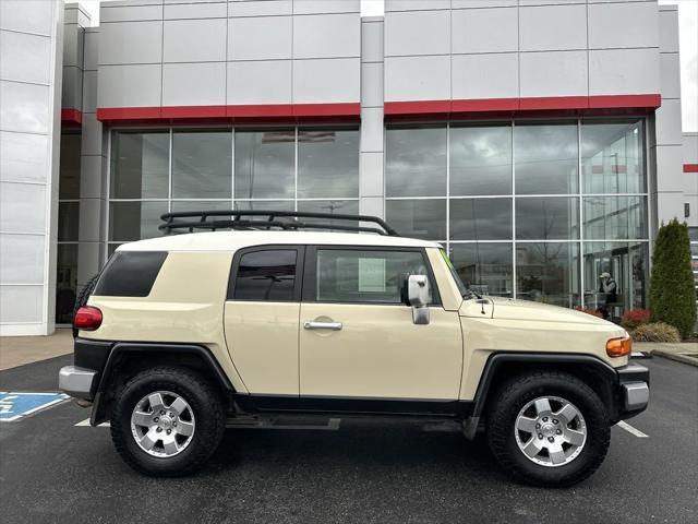 used 2008 Toyota FJ Cruiser car, priced at $14,527