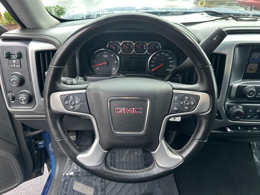 used 2018 GMC Sierra 1500 car, priced at $25,892