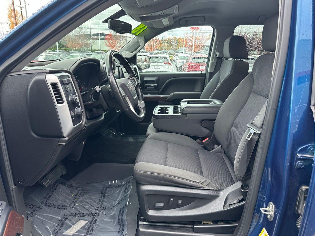 used 2018 GMC Sierra 1500 car, priced at $25,892
