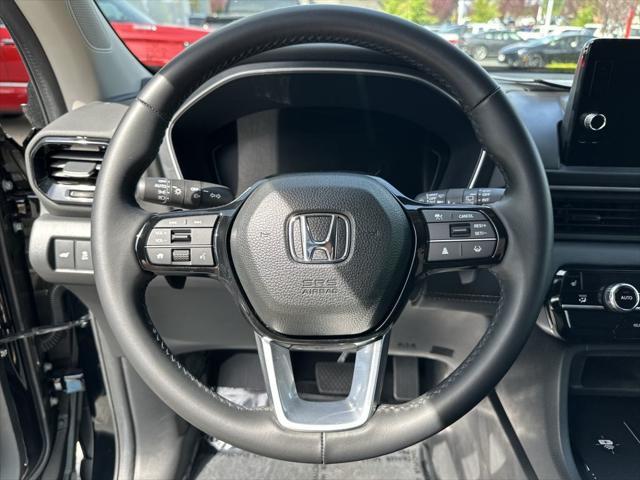 used 2025 Honda Pilot car, priced at $44,123