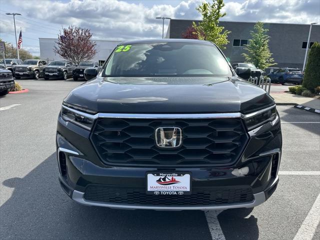 used 2025 Honda Pilot car, priced at $44,123