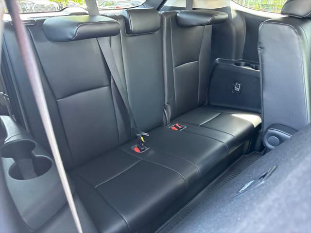 used 2022 Toyota Highlander car, priced at $39,834