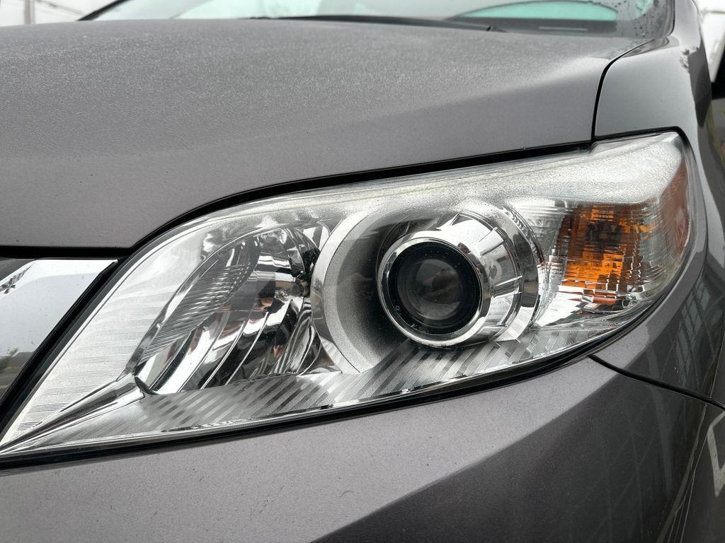 used 2014 Toyota Sienna car, priced at $14,751