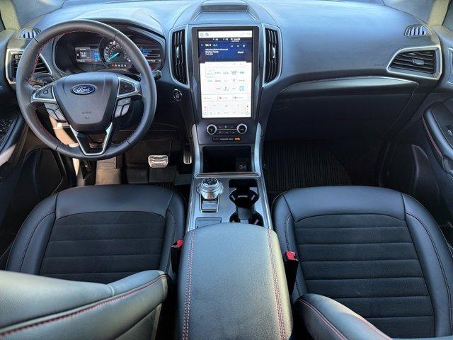 used 2022 Ford Edge car, priced at $29,500