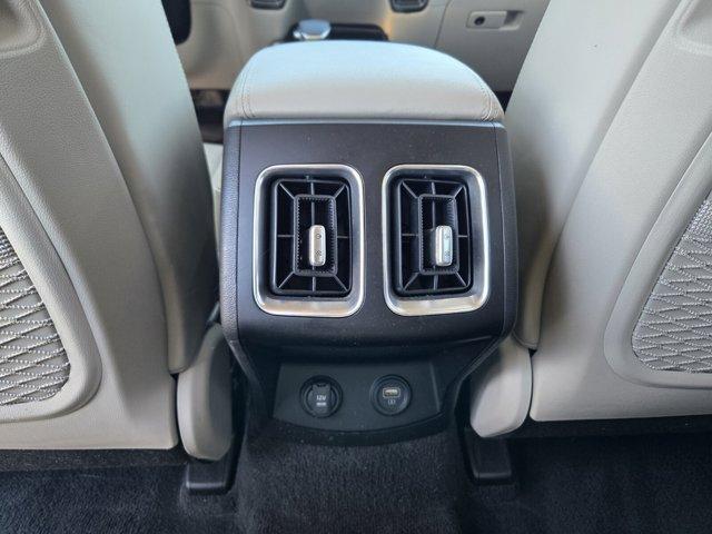 used 2023 Kia Sorento car, priced at $28,500