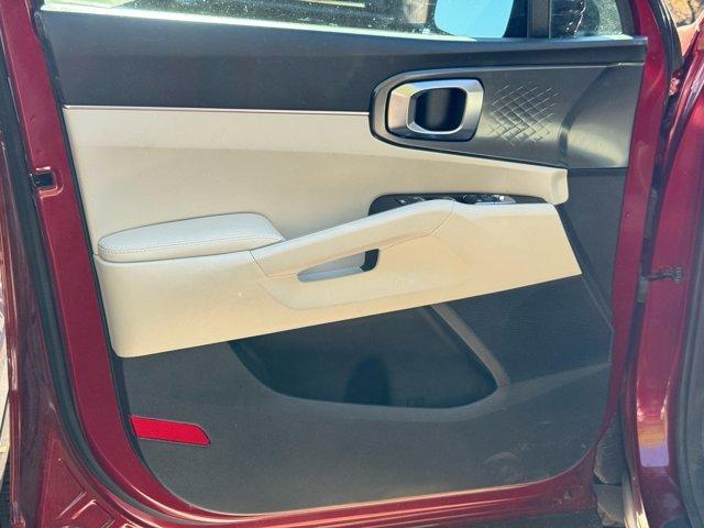 used 2023 Kia Sorento car, priced at $28,500