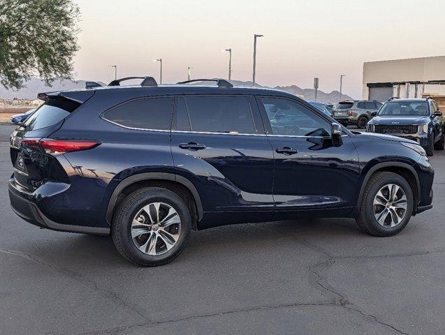 used 2021 Toyota Highlander car, priced at $34,500