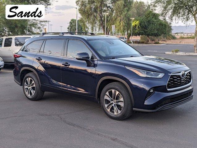 used 2021 Toyota Highlander car, priced at $34,500