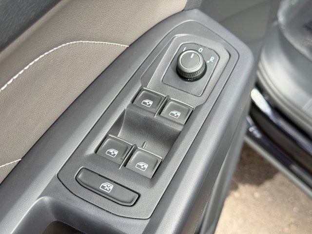 used 2021 Volkswagen Atlas car, priced at $28,000