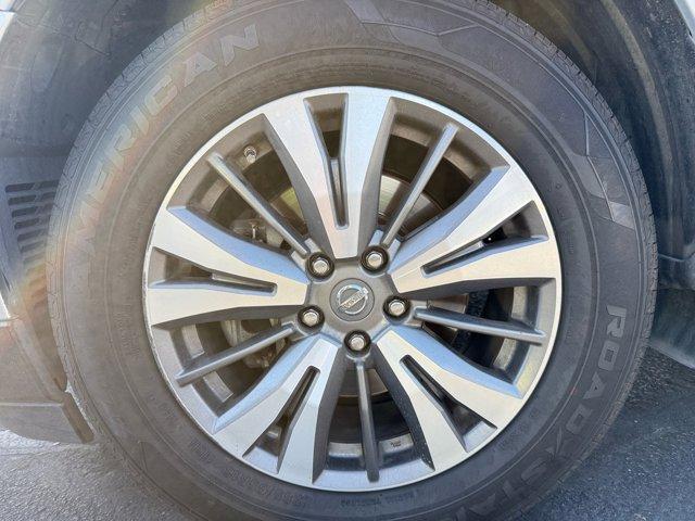 used 2018 Nissan Pathfinder car, priced at $11,000