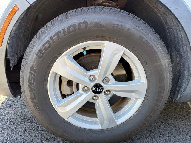 used 2021 Kia Sorento car, priced at $16,000