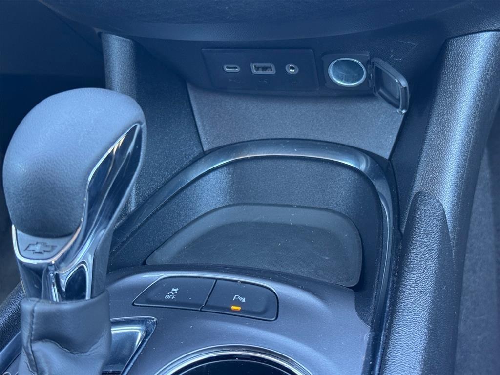 used 2024 Chevrolet Malibu car, priced at $20,763