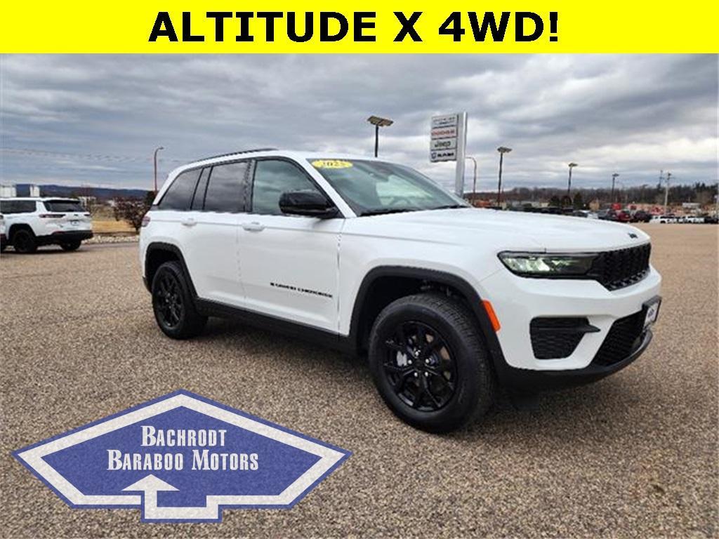 new 2025 Jeep Grand Cherokee car, priced at $45,243