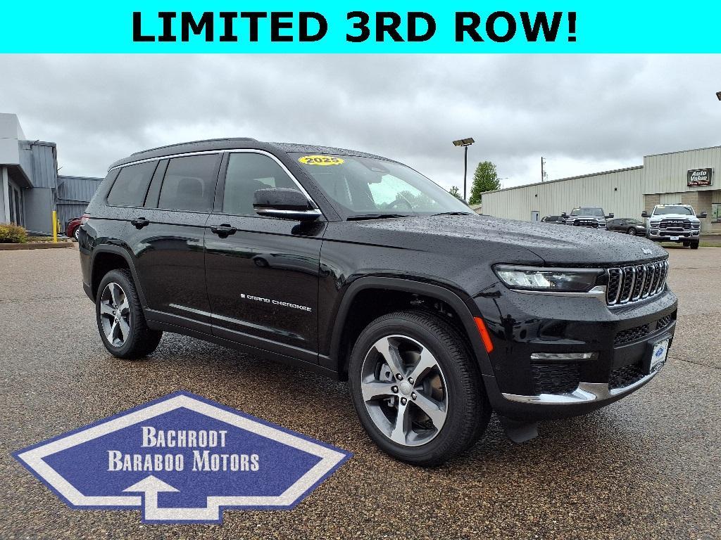 new 2025 Jeep Grand Cherokee L car, priced at $53,873