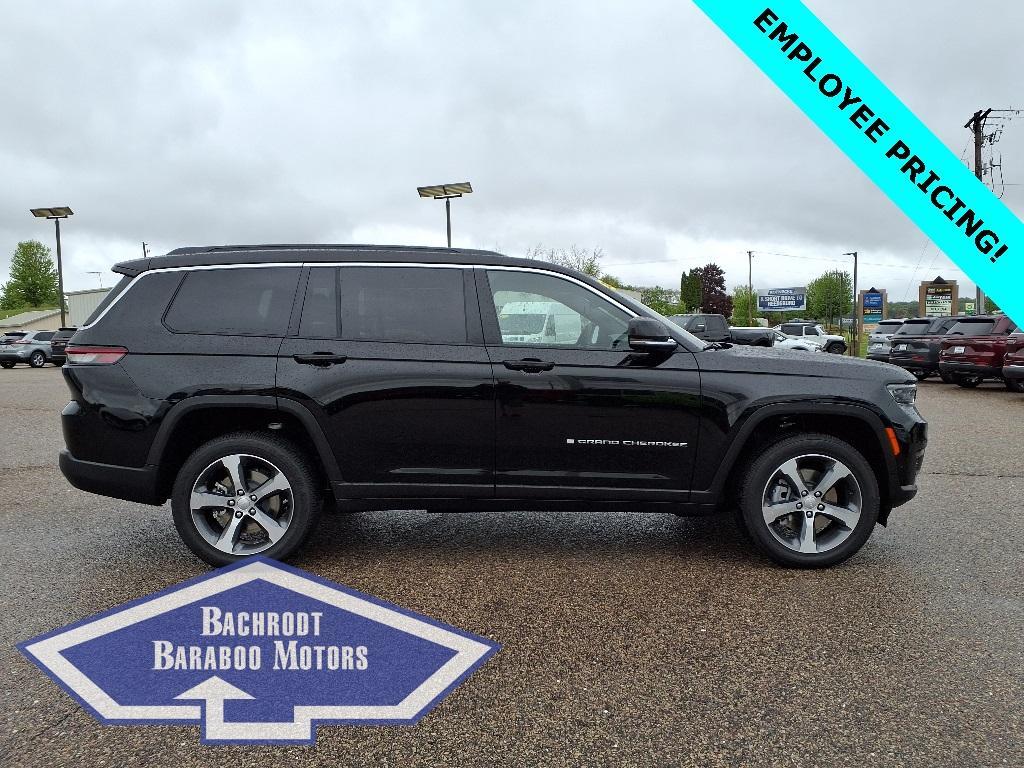 new 2025 Jeep Grand Cherokee L car, priced at $54,073