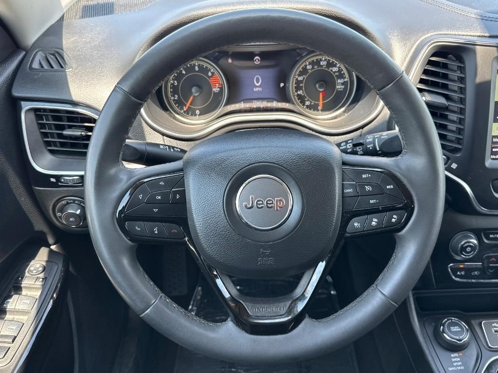 used 2023 Jeep Cherokee car, priced at $21,533