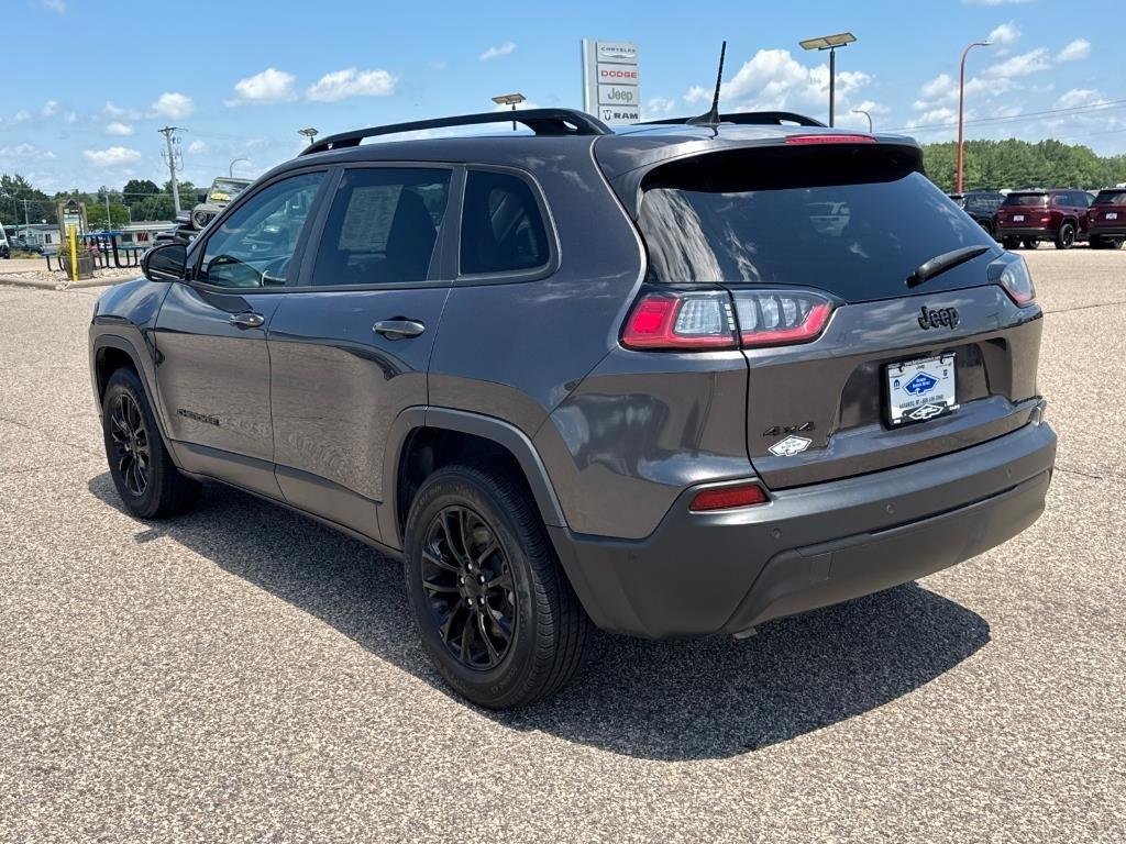 used 2023 Jeep Cherokee car, priced at $21,533
