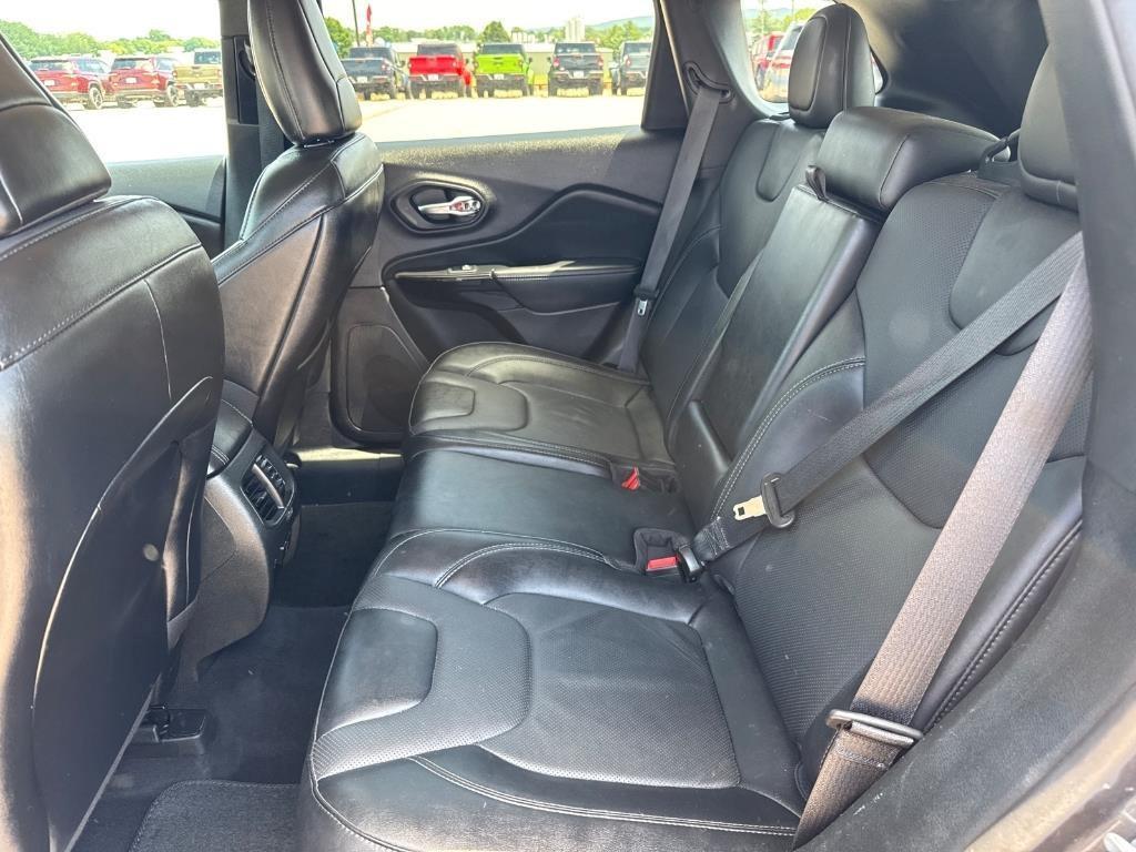 used 2023 Jeep Cherokee car, priced at $21,533