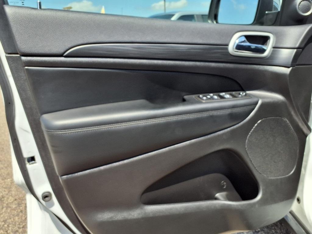 used 2021 Jeep Grand Cherokee car, priced at $22,964
