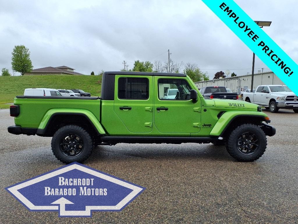 new 2025 Jeep Gladiator car, priced at $50,784