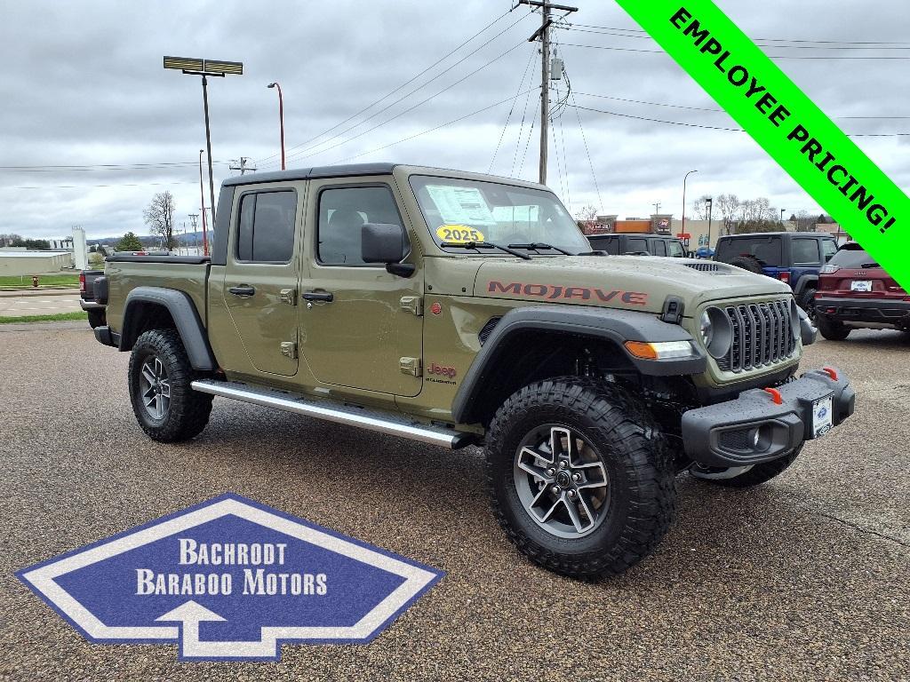 new 2025 Jeep Gladiator car, priced at $53,500
