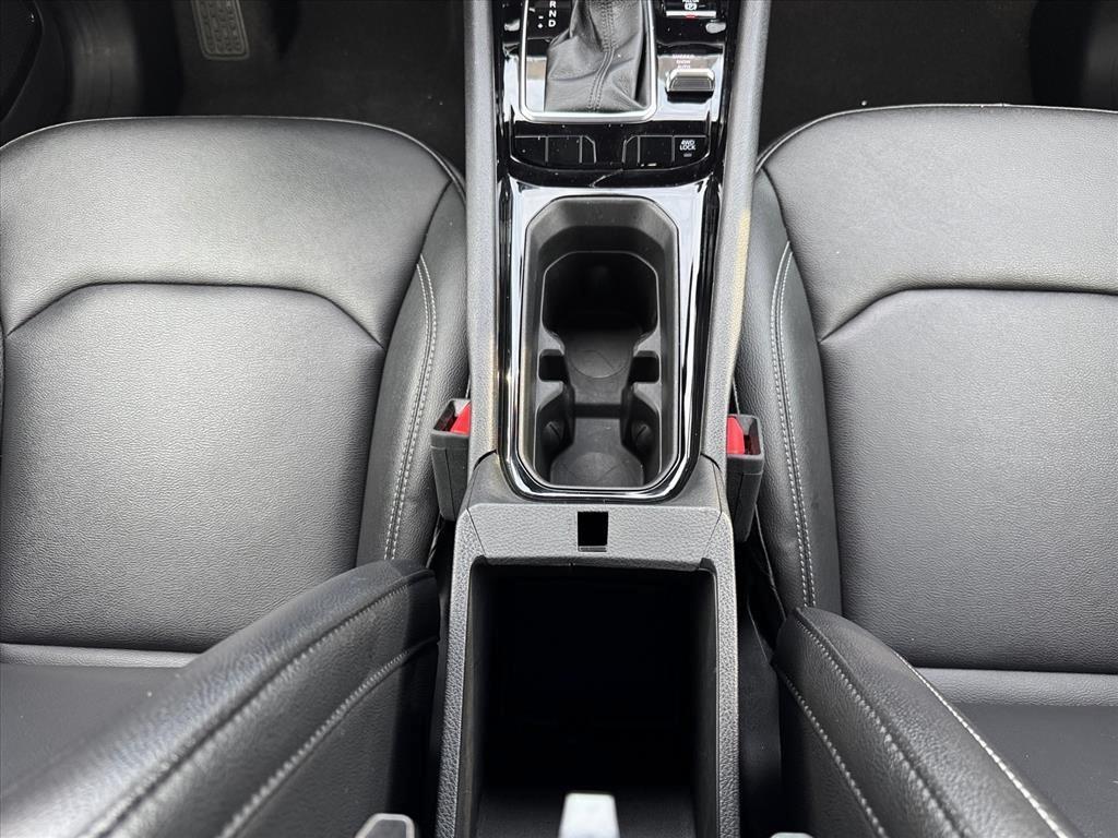 used 2025 Jeep Compass car, priced at $29,879