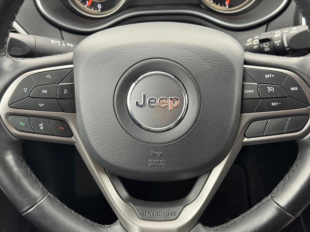 used 2021 Jeep Cherokee car, priced at $22,383