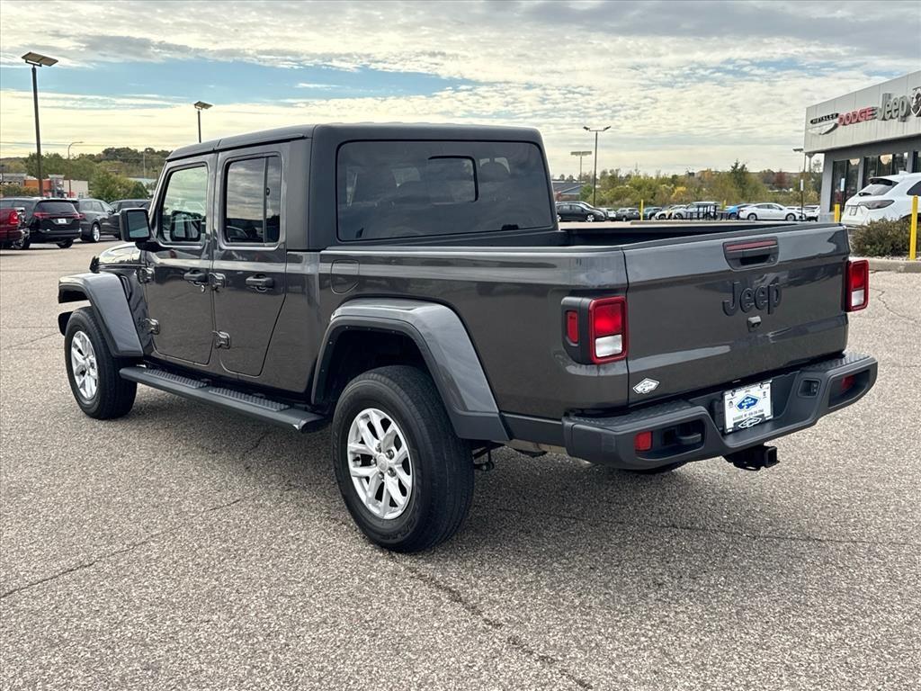 used 2023 Jeep Gladiator car, priced at $29,186