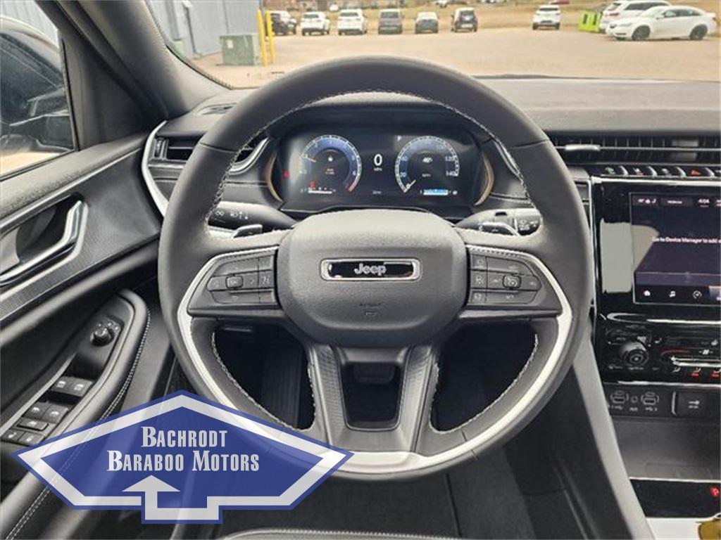new 2025 Jeep Grand Cherokee car, priced at $45,920