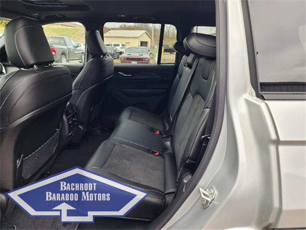 new 2025 Jeep Grand Cherokee car, priced at $47,458