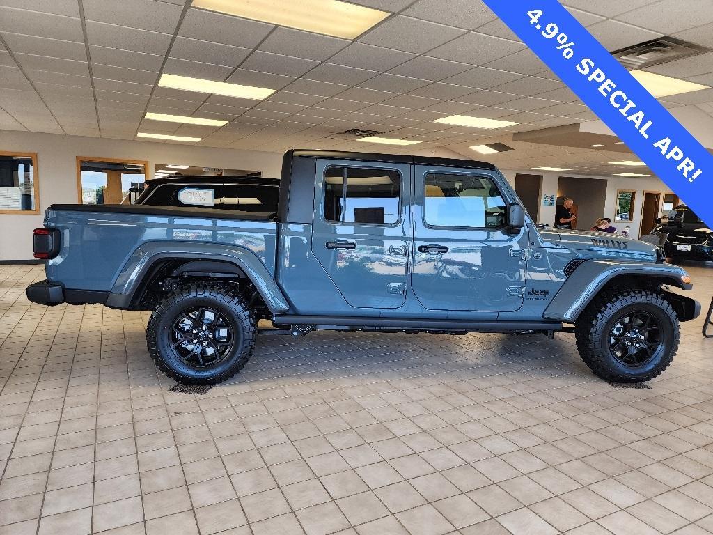 new 2025 Jeep Gladiator car, priced at $52,403