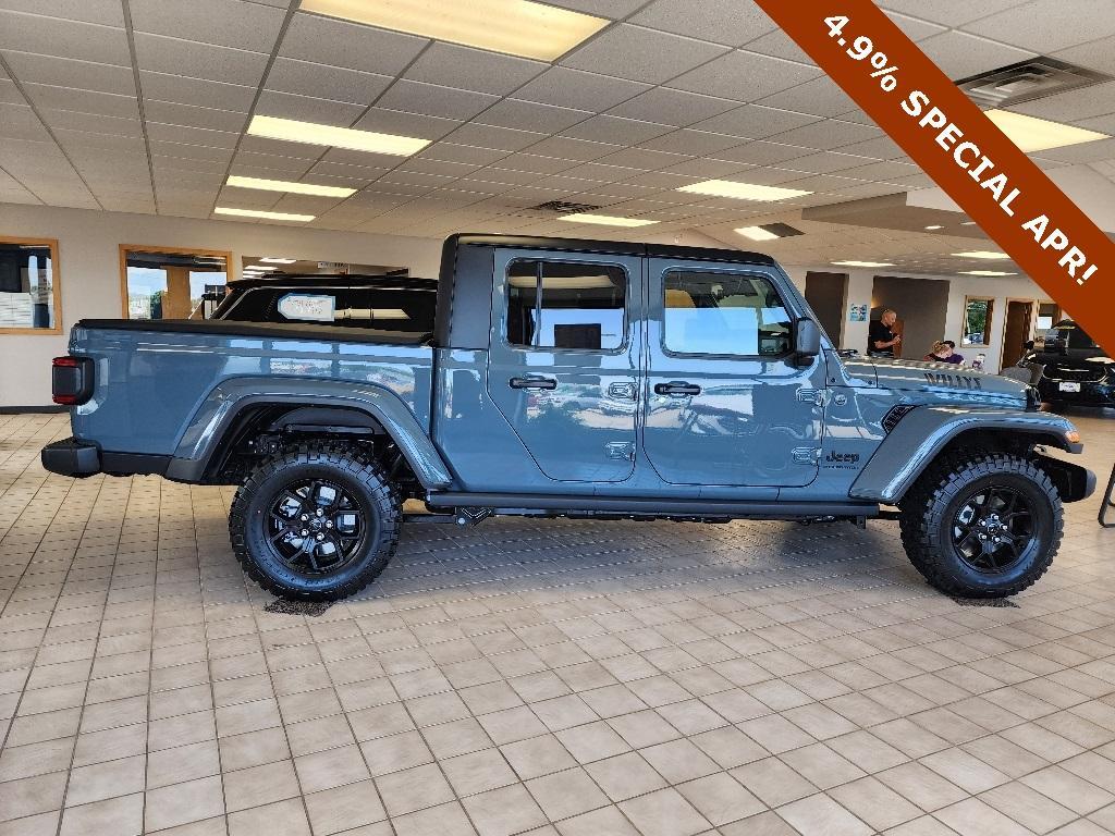 new 2025 Jeep Gladiator car, priced at $52,187