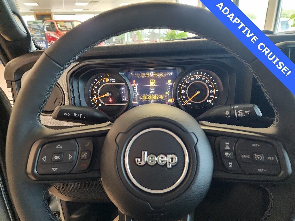 new 2025 Jeep Gladiator car, priced at $52,403