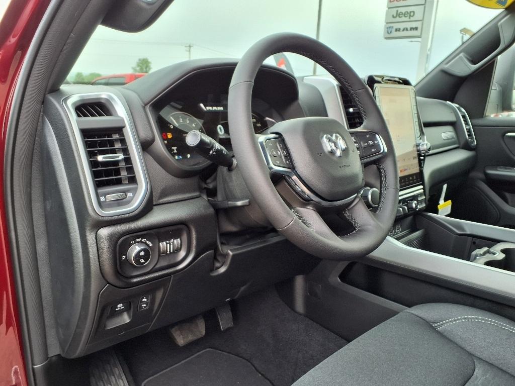 new 2025 Ram 1500 car, priced at $52,541