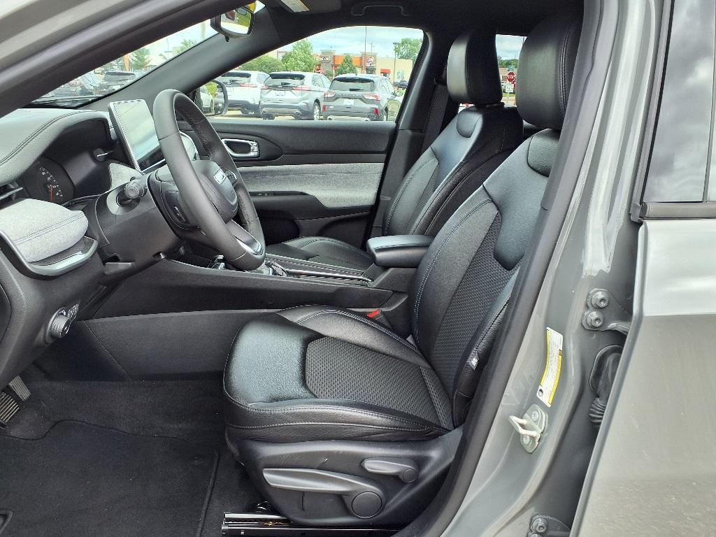 used 2024 Jeep Compass car, priced at $23,671