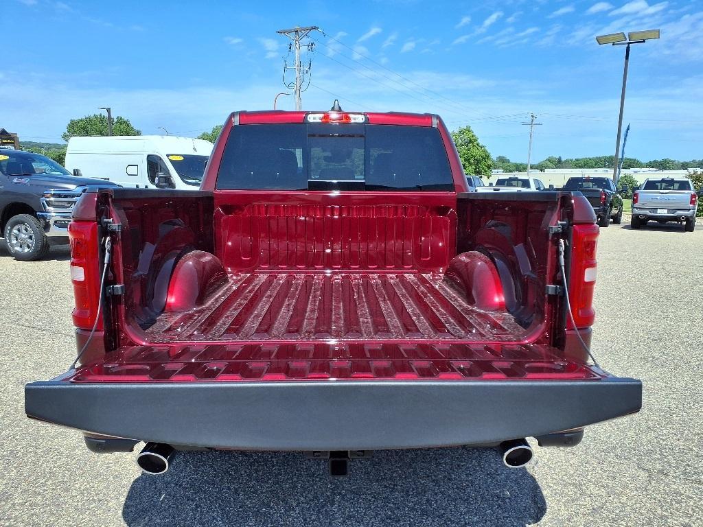 new 2025 Ram 1500 car, priced at $61,022